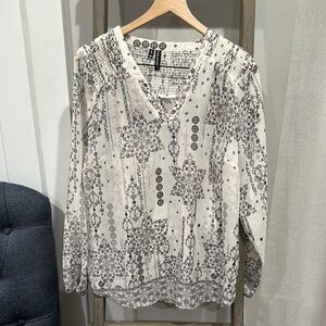 Floral Print V-Neck Blouse - Black, White & Pink